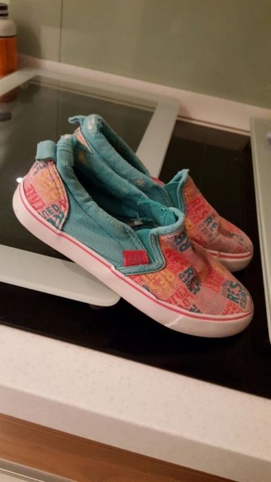 Buty Reserved 32