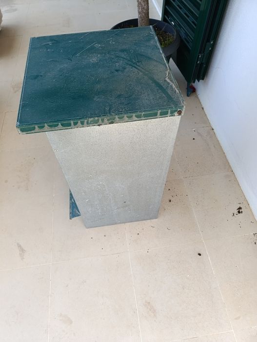 Dispensador automático de ração para cães