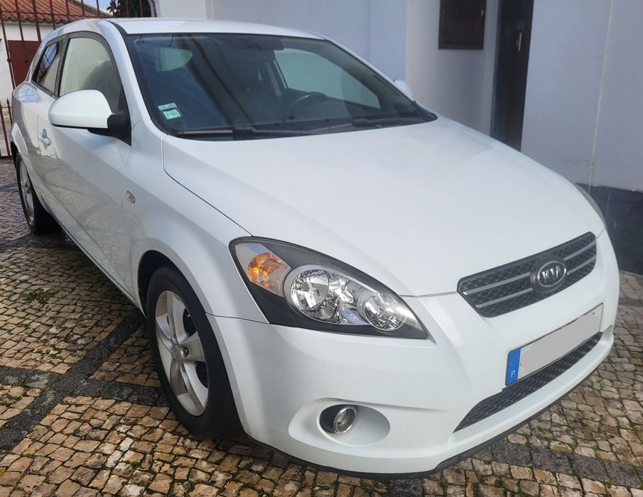 KIA Pro Ceed  Scoupé 1.4 DOHC 16v 109cv  165mil km