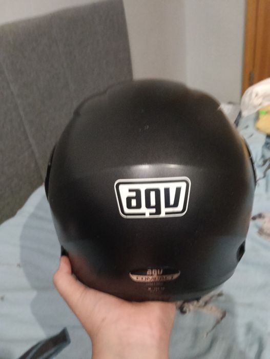 Kask Agv czarny używany