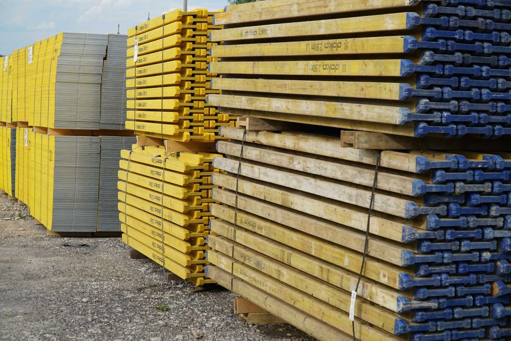 Stemple budowlane Stempel metalowy Podpora stalowa Szalunek stropowy