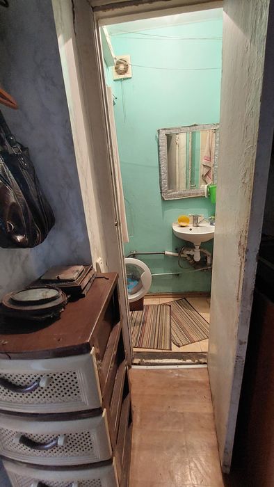 1 комнатная небольшая квартира в Лузановке