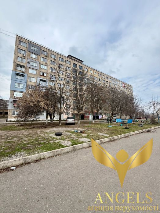 Продаж компактної 1-к квартири 1/9 поверх біля Епіцентру