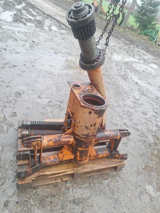 słup z obrotem do hds mocny przyczepa lesna