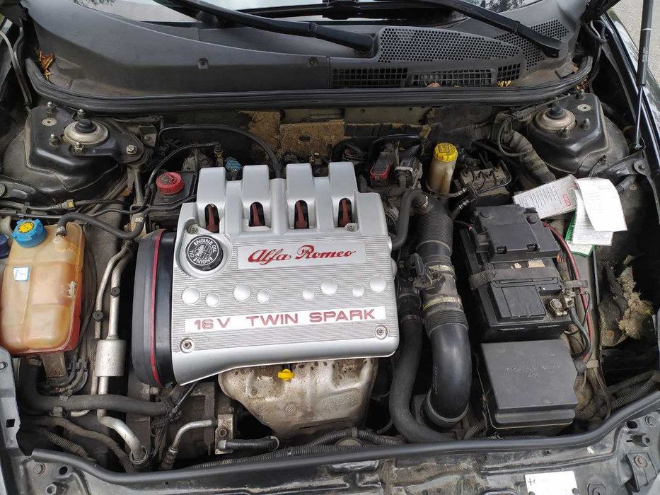 Alfa Romeo 147 2.0 benzyna 2005 rok