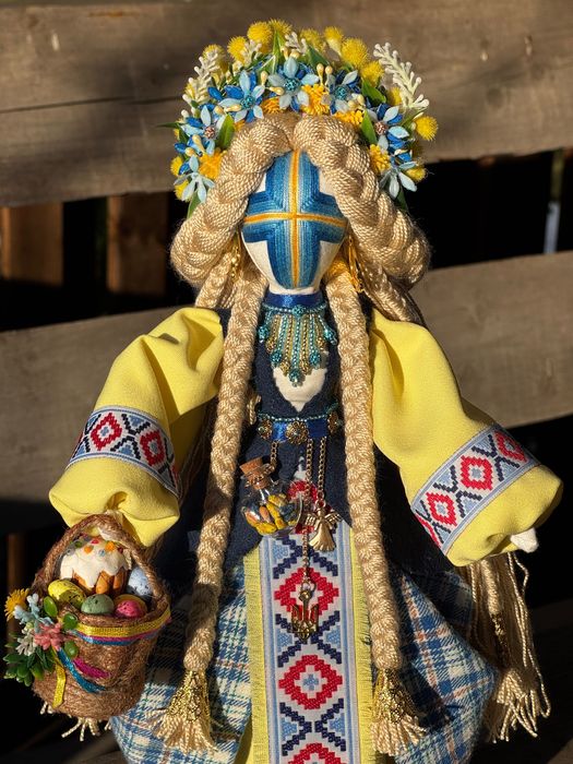 Мотанка Великодня ручної роботи