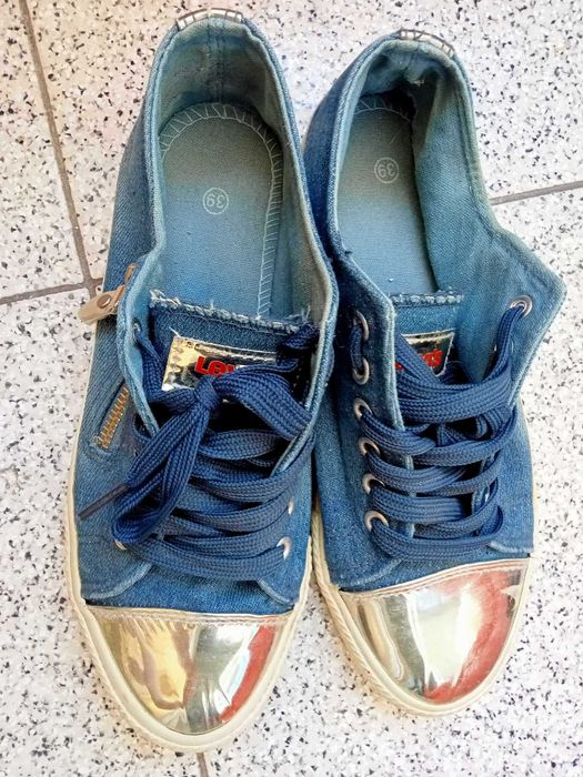 Sapatilhas Levis 39
