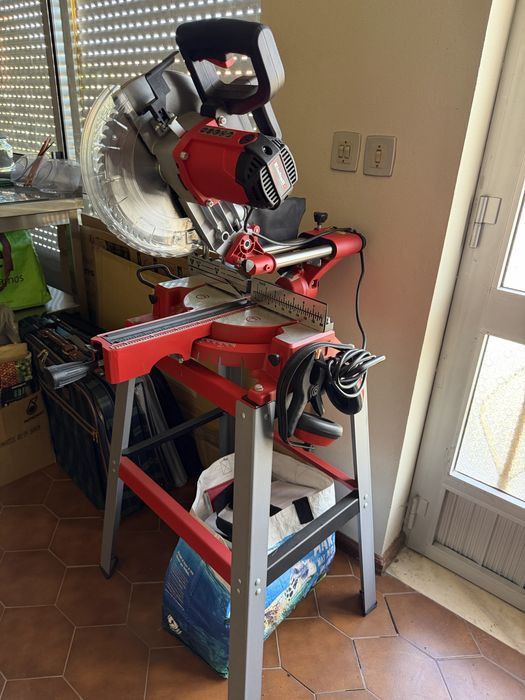 Serra elétrica como nova Einhell