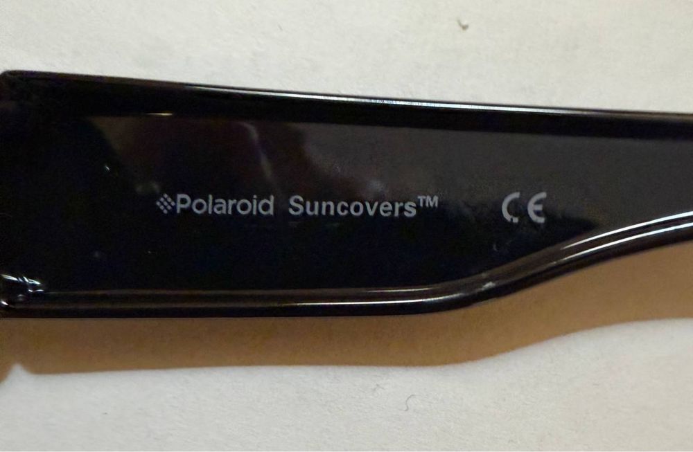 Сонцезахисні окуляри Polaroid P8302A