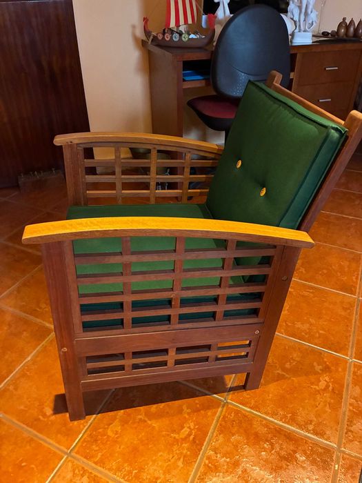 2 Cadeiras madeira maciça Jardim