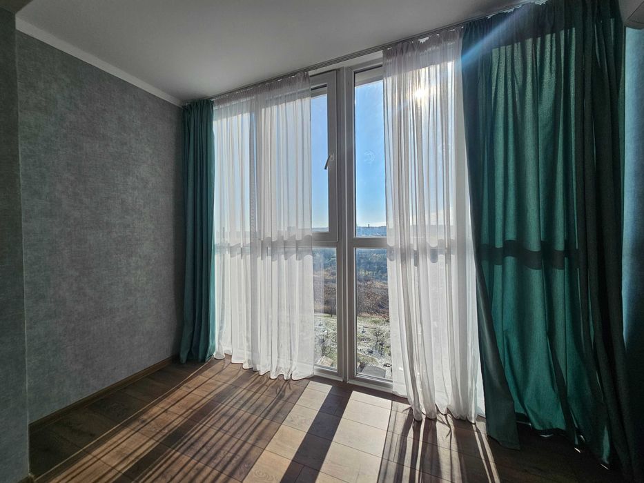 Квартира по пр. 200 лет Кривому Рогу/ Спасская