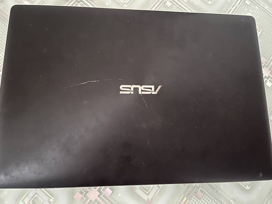 Ноутбук ASUS x553m