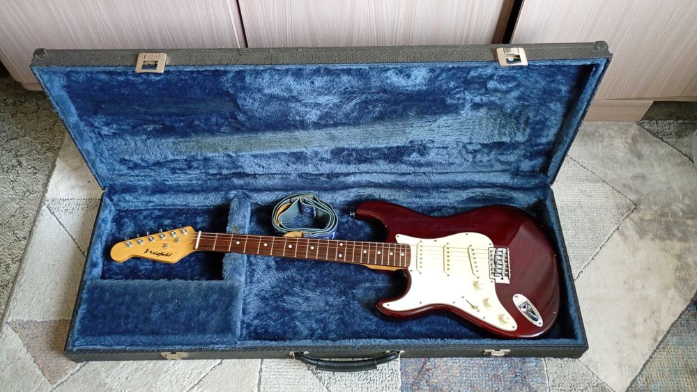 Gitara elektryczna leworęczna Westfield