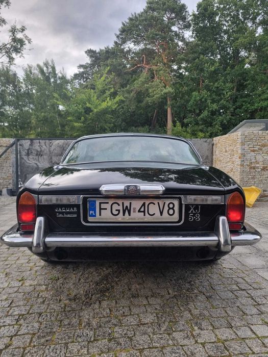 Jaguar XJ12 rok 1975 5.3 V12