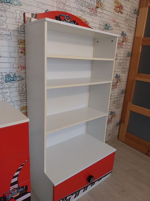 Regał/komoda chłopięce w auta