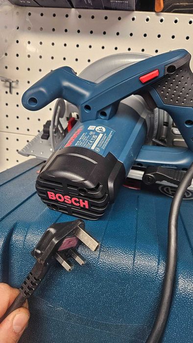 Pilarka tarczowa Bosch GKS 190 MOC 1400W 190mm + Walizka