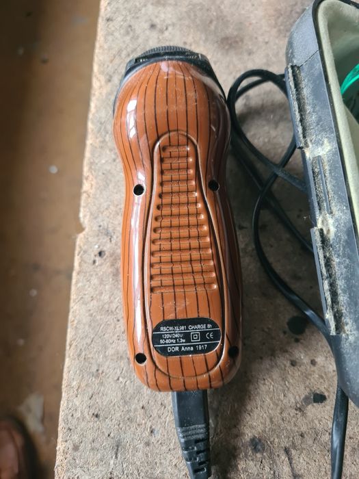 Stara zabytkowa golarka DOR Anno 1917 plus etui i kabel zasilający