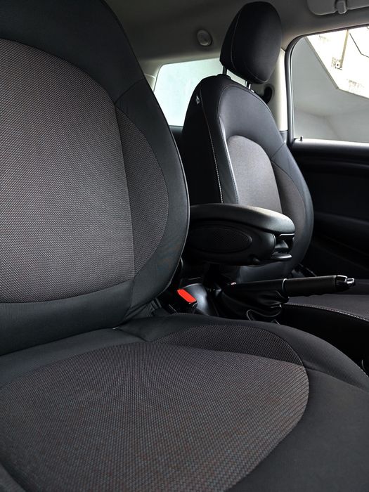 MINI COOPER D Chili Pack 1.5D 115CV - Imaculado- Garantia