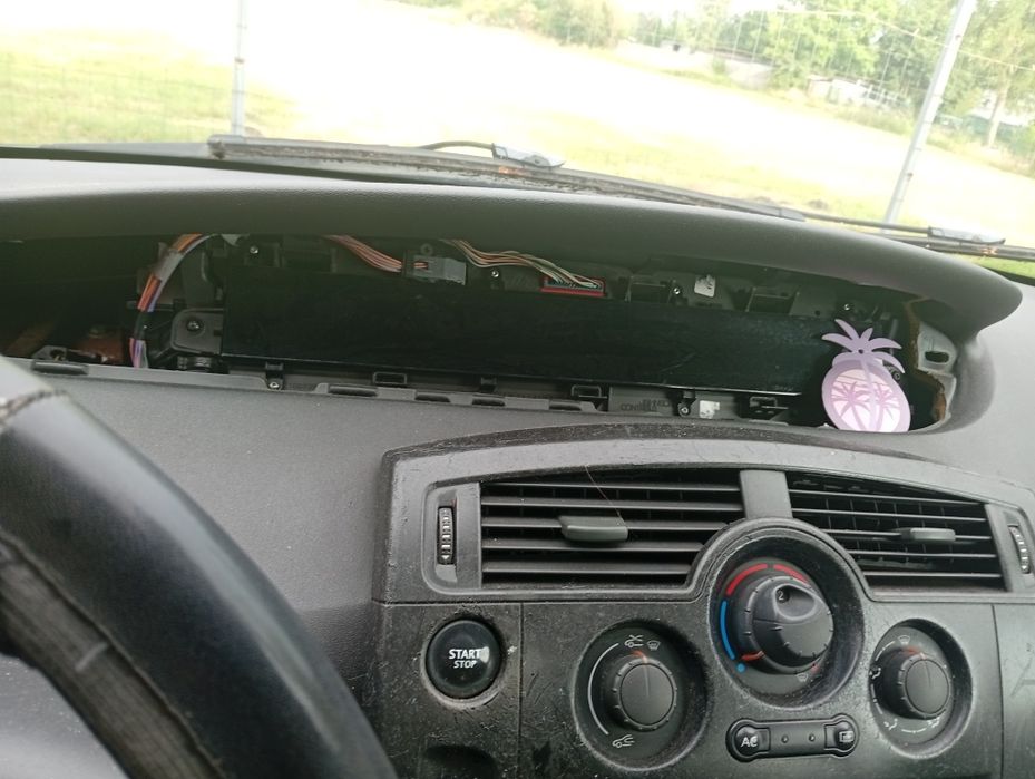 Renault Scenic II REZERWACJA DO 26.07