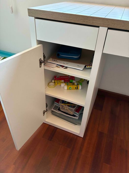 Secretária 105x50cm IKEA Micke