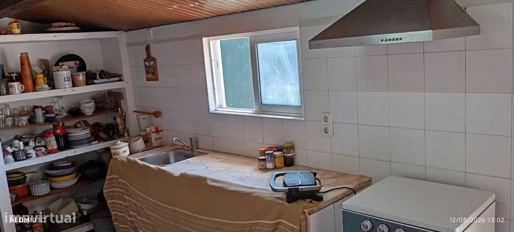 Moradia isolada T3 com jardim em lote de 1600M2