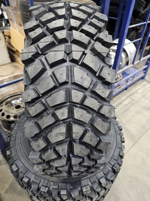 Opony Terenowe 31x10.5 R15  4x4 Wzór Sahara