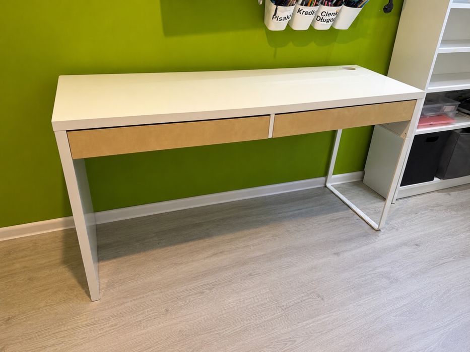 Biurko IKEA MICKE 142x50 cm – białe – 100 zł