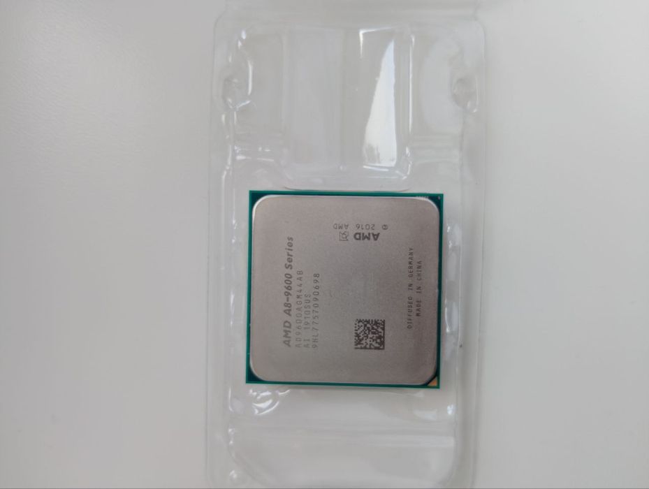 Бюджетний 4-ядерний процесор AMD Athlon A8-9600 під сучасний сокет AM4.