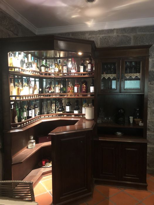 Bar/Garrafeira movel de canto