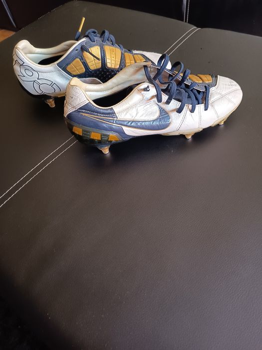 Chuteiras Nike total 90 laser k-sg