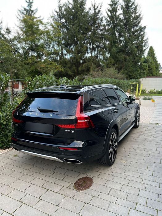 Volvo V60 Cross Country