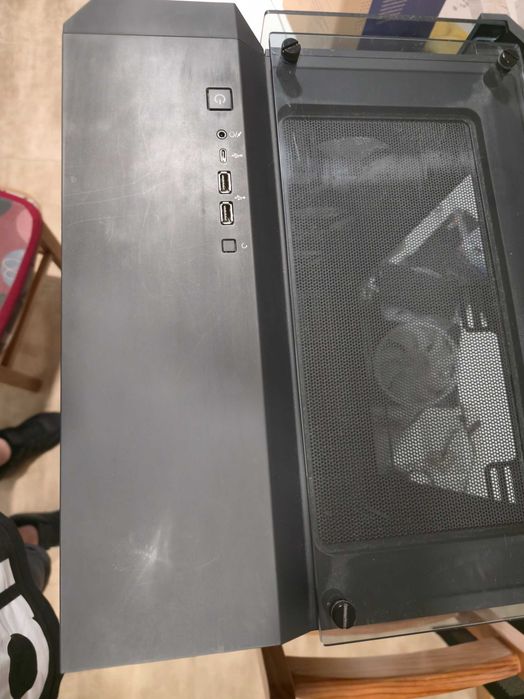 Corsair 680x rgb