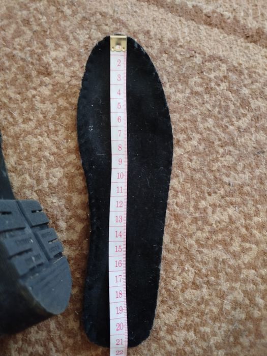 Взуття(ботинки)  на дівчинку