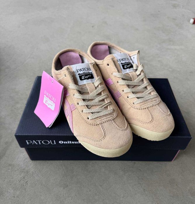 Нові Patou x Onitsuka Tiger Mexico 66