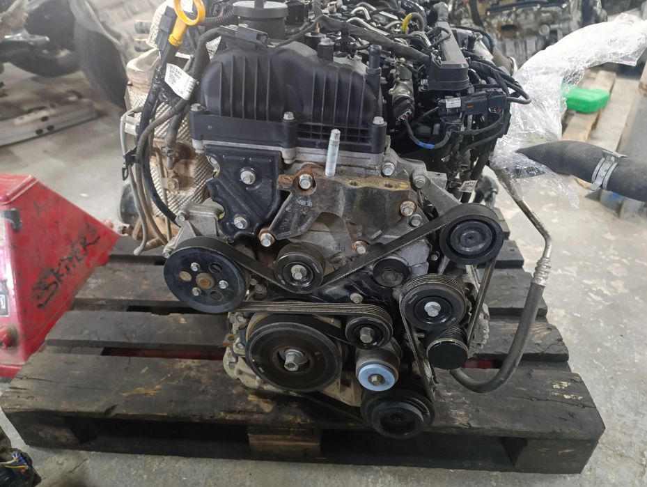 Двигатель мотор Hyundai SantaFe 2.2CRDI  18-22г. D4HB.  127F12FU01