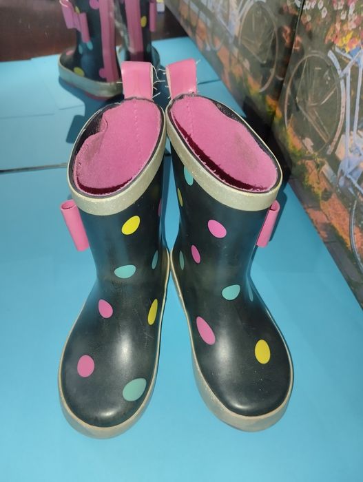 Продам резинові чобітки, чоботи, гумочки