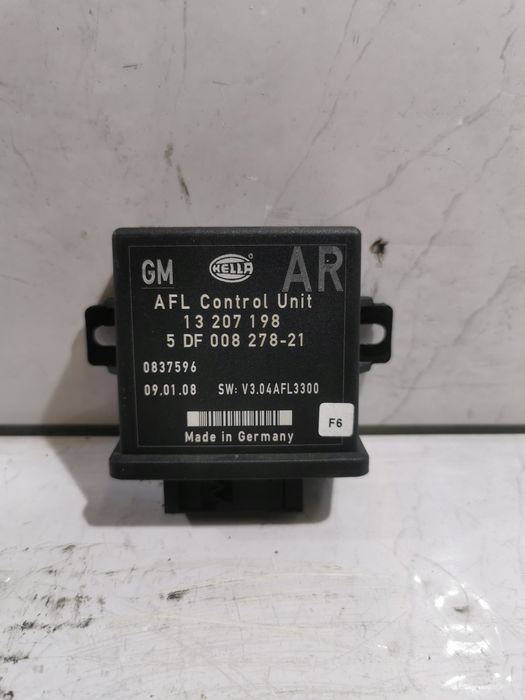 Moduł lamp przednich Opel Astra H III 13.207.198