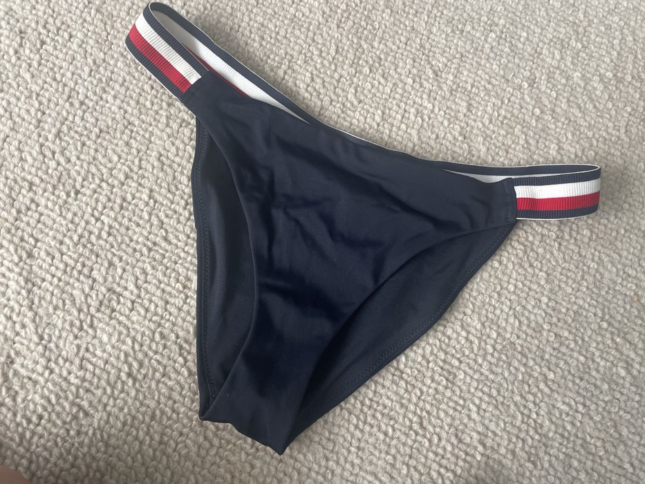 Majtki od bikini Tommy Hilfiger nowe rozm. S
