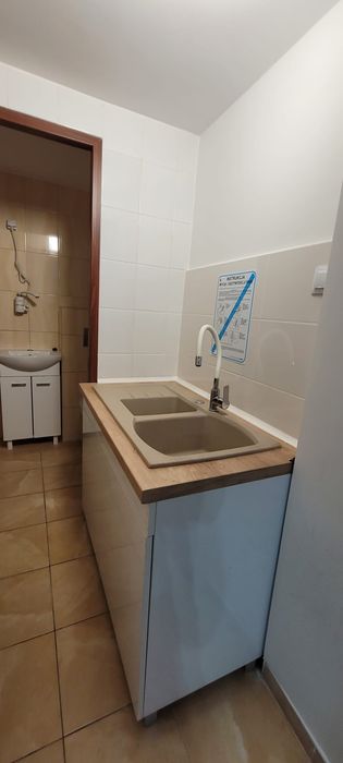 Lokal na wynajem (bez czynszu)