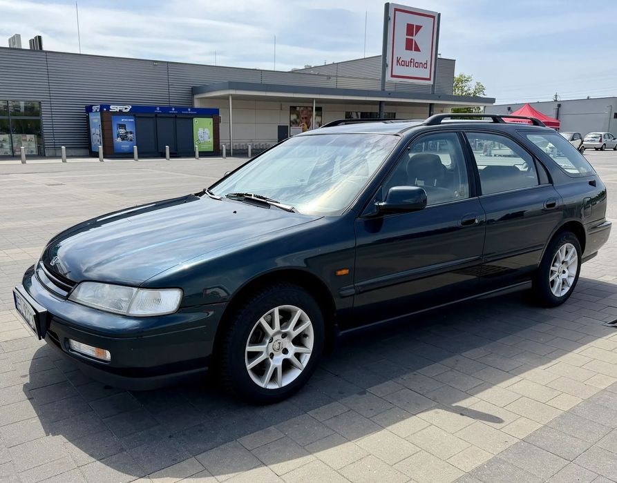 Honda Aerodeck Honda Accord AeroDeck 2.0i ES
