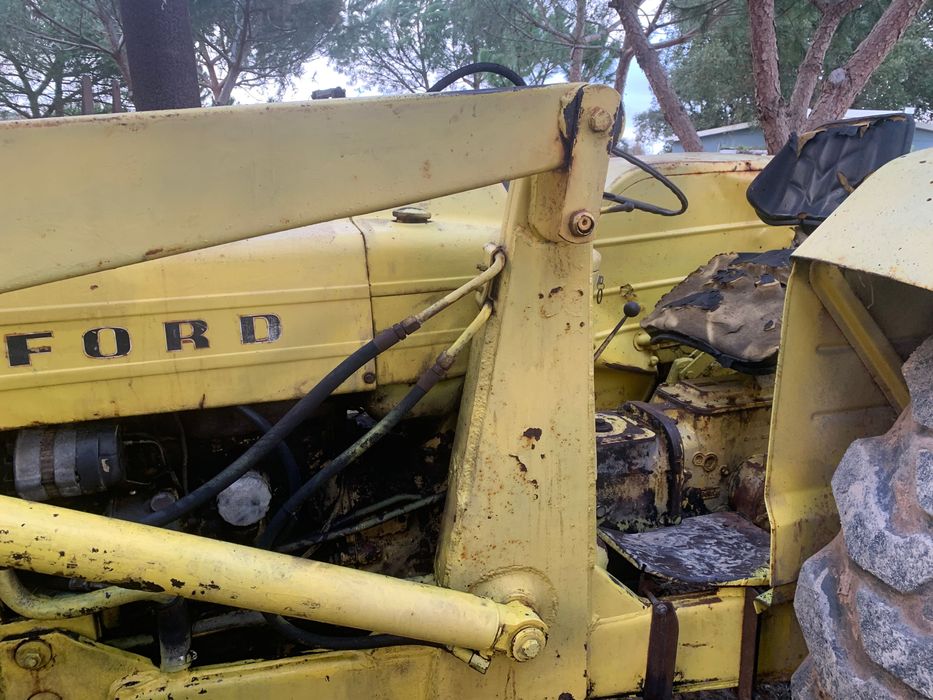 Pa carregadora Ford Mafra