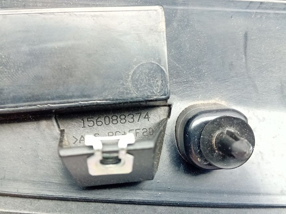 Moldura da consola central / rádio / aro ALFA ROMEO Giulietta (940_)