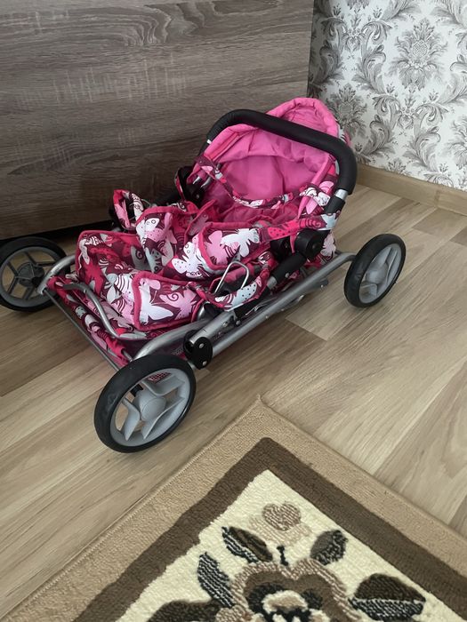 Коляска для ляльок