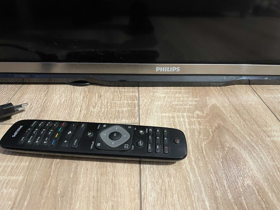 Телевізор PHILIPS Smart TV 46PFL4508T [46 дюймів FullHD]