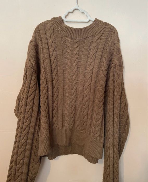 Sweter warkocz brazowy