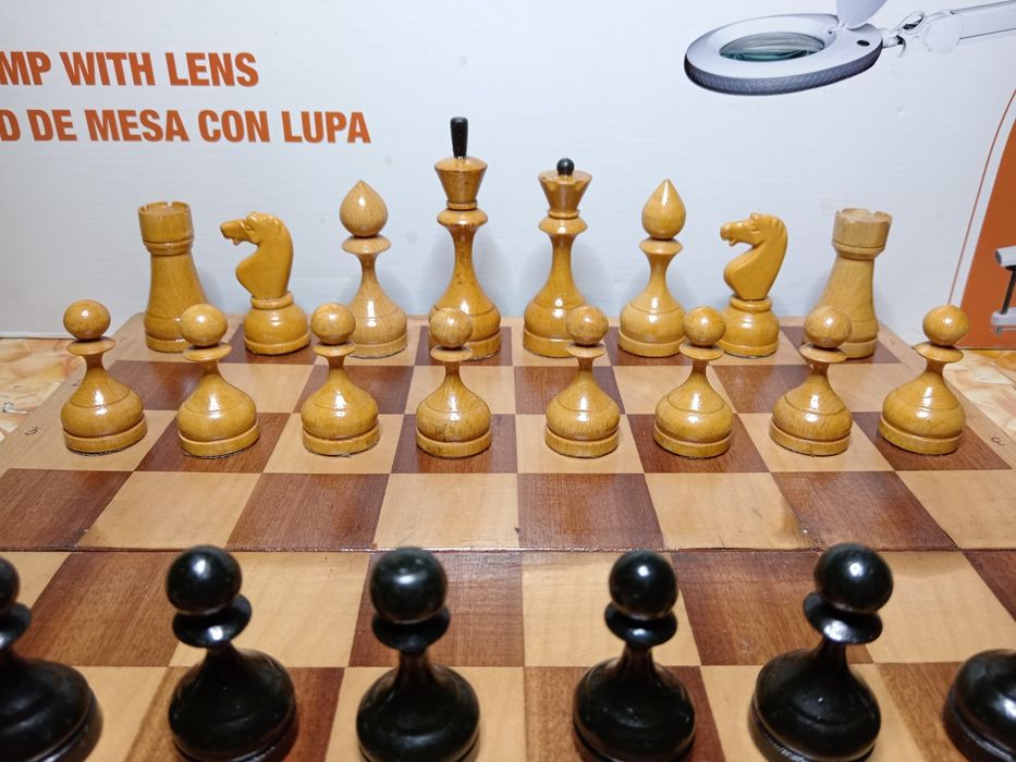 Шахмати радянські , дошка 40х40 см