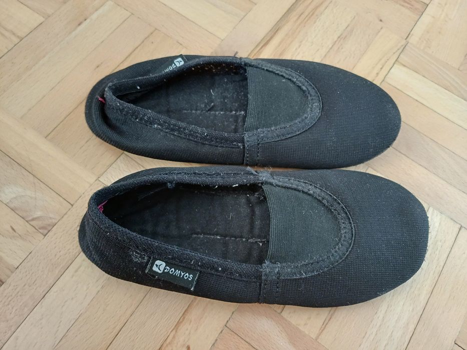 Buty do gimnastyki dziecięce Domyos (Decathlon) z tkaniny - baletki