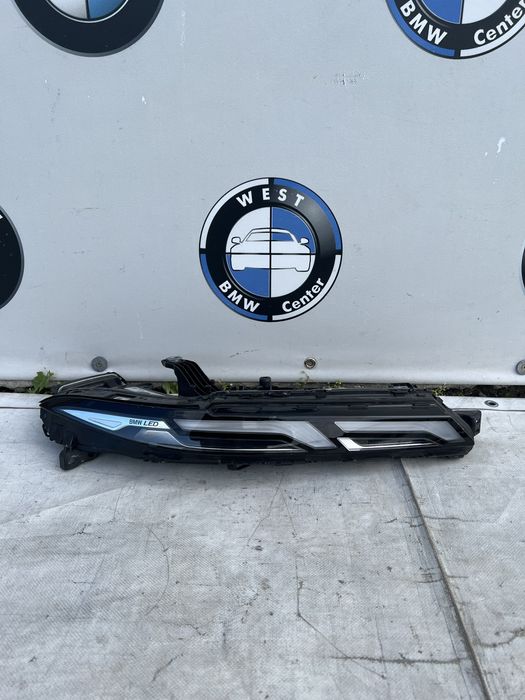 Фара права bmw lci x7 g07
