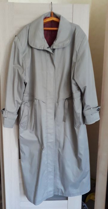 Плащ женский, размер 52-54