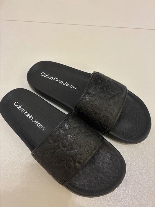 CK klapki męskie